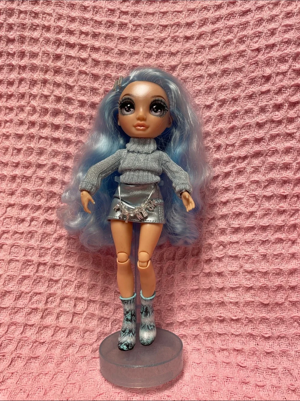 Rainbow High -  Gabriella Icely doll Long Blue Hair and icy blue clothing